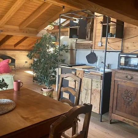 La Casa Di Paglia 3*