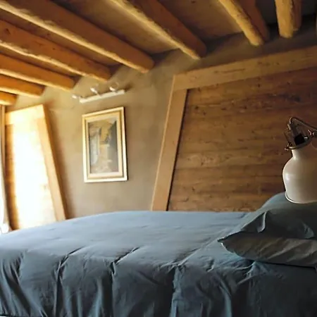 La Casa Di Paglia Verrayes
