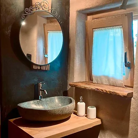 La Casa Di Paglia Verrayes
