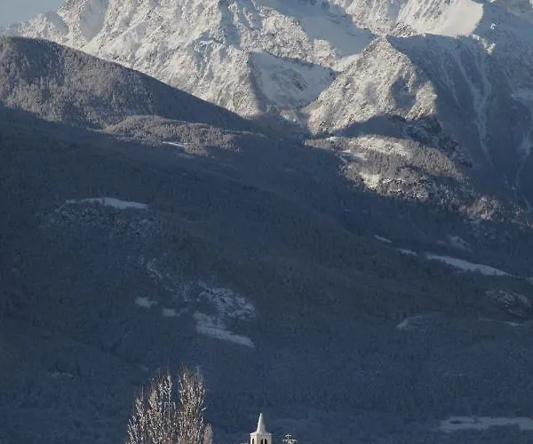 La Casa Di Paglia 3*