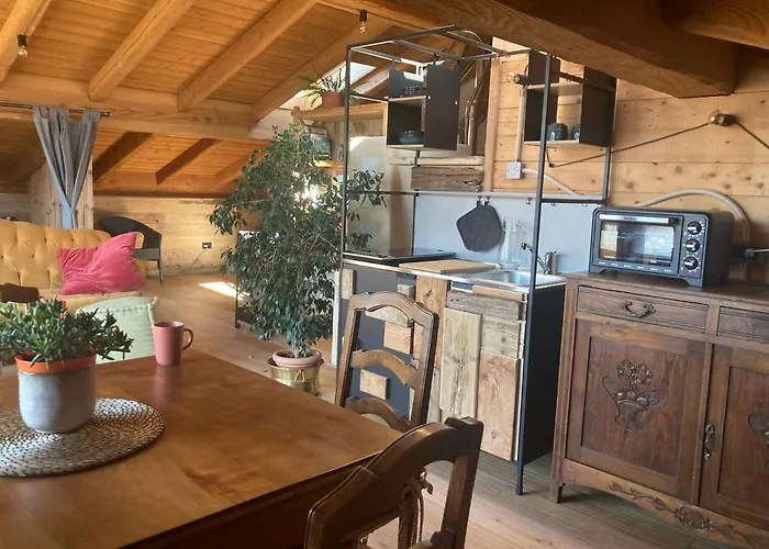 La Casa Di Paglia 3*